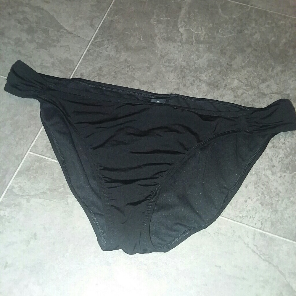 Bikini bottoms